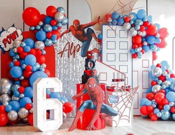 Superhero Birthday Party theme