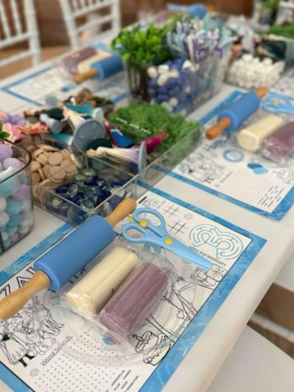 frozen themed party activity for kids