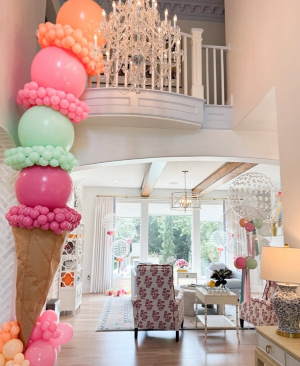 ice cream balloon garland