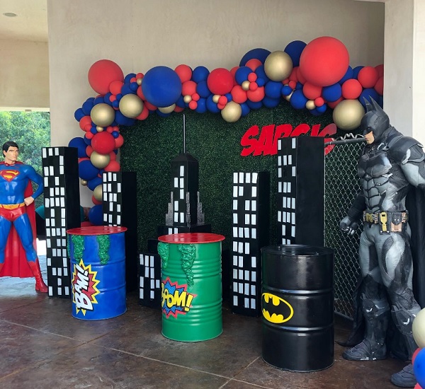 super hero theme set up