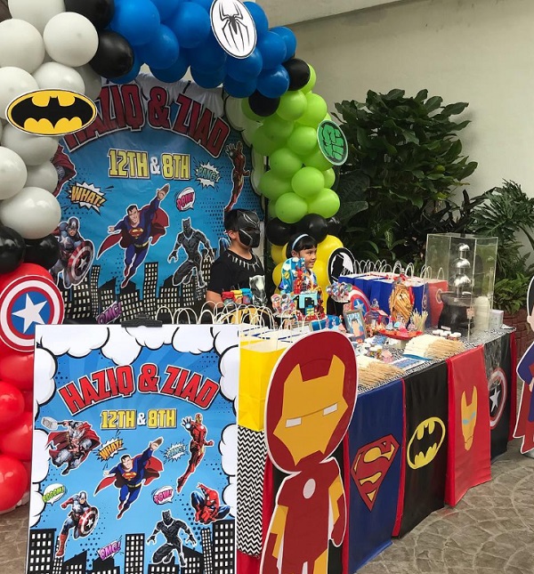 superhero cape decors