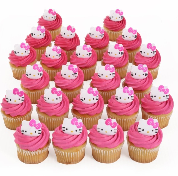 Hello Kitty Themed Cupcakes! 