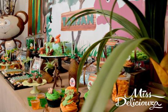 Dinosaur Jungle Birthday Party dessert table