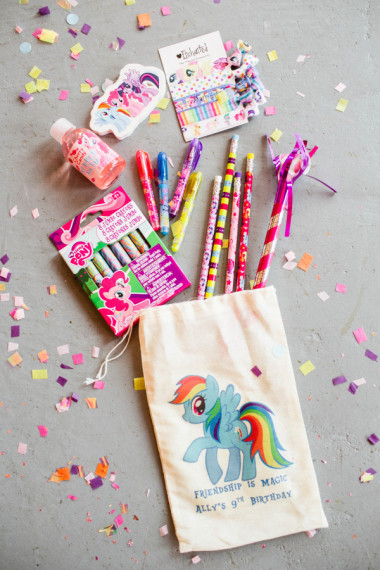 My_Little _Pony_Birthday_Party_in_Rainbow_party_bags