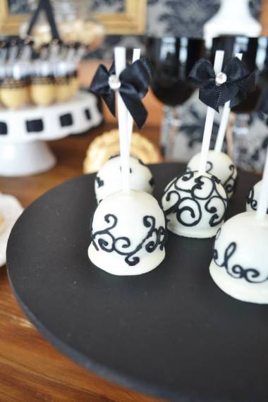 black-damask-70th-birthday-party-cakepops