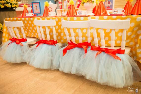 classic-red-white-circus-themed-birthday-party-ideas-tulle-chairs
