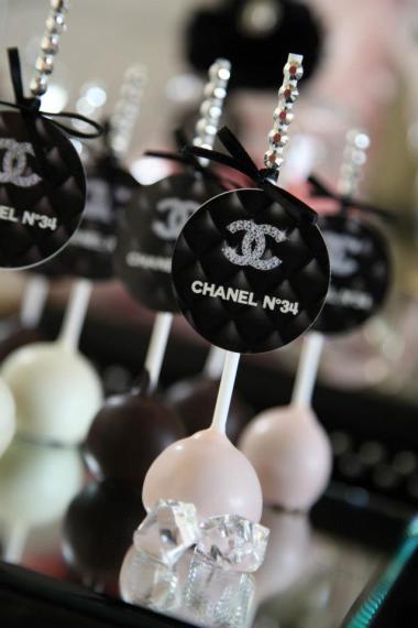 coco-chanel-inspired-birthday-party-cupcake-toppers