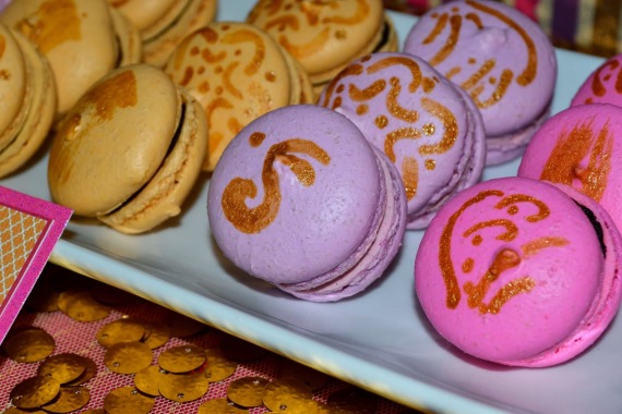 gold-moroccan-teen-birthday-party-french-macarons-close-up