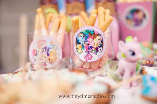 My Little Pony Party sweets and treats