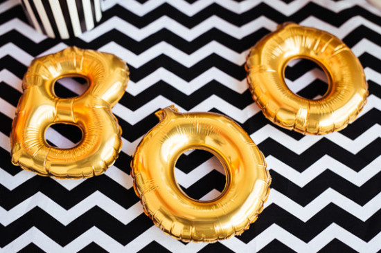 Modern Halloween Party, boo balloons in gold