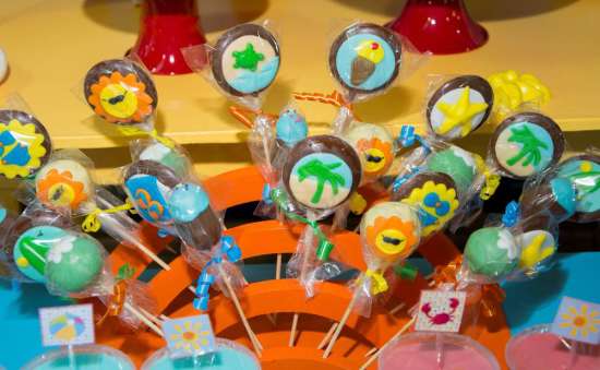 surfing party chocolate pops
