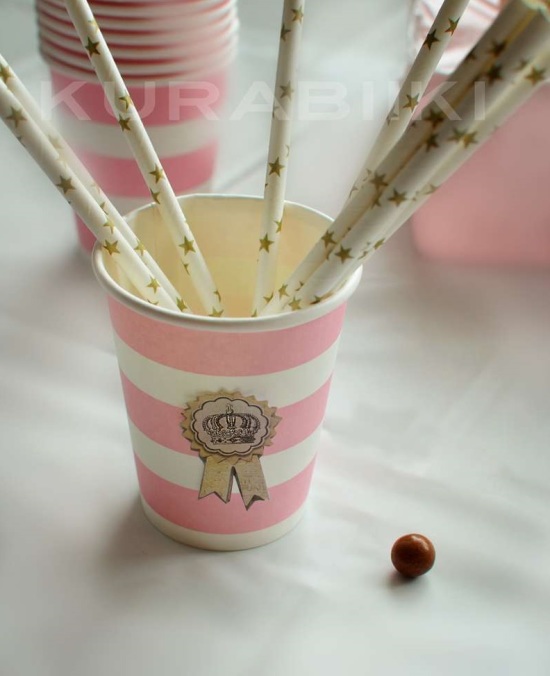 russian-princess-themed-birthday-party drinking straws