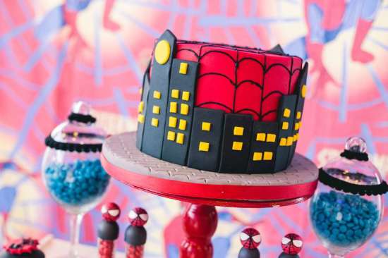 red-white-spiderman-birthday-party cake