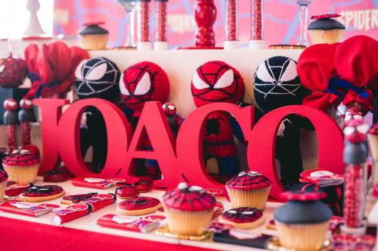 red-white-spiderman-birthday-party candy buffet