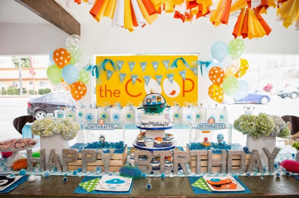 Bright-And-Chic-Octonauts-Birthday-Party-Dessert-Table