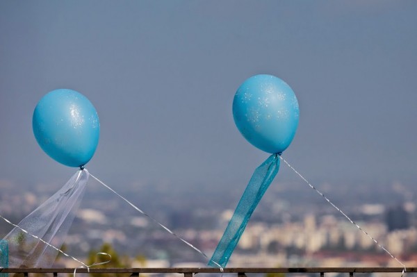 Glamorous-Frozen-Birthday-Party-Balloons