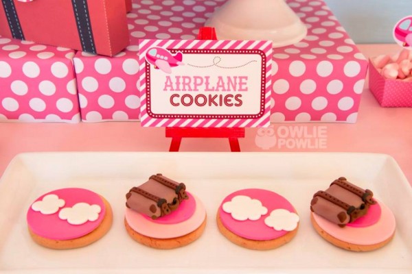Pink-Airplane-Birthday-Party-Cookies