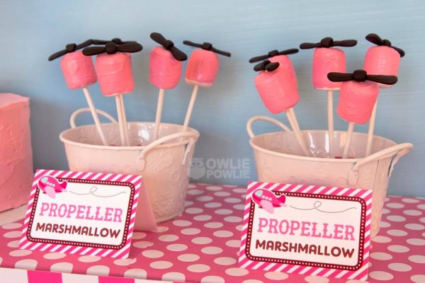 Pink-Airplane-Birthday-Party-Marshmallows