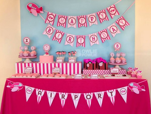 Pink-Airplane-Birthday-Party-Treat-Table