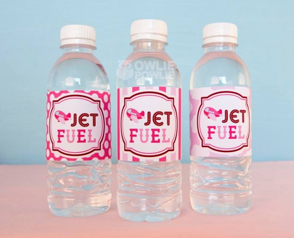 Pink-Airplane-Birthday-Party-Water-Bottles