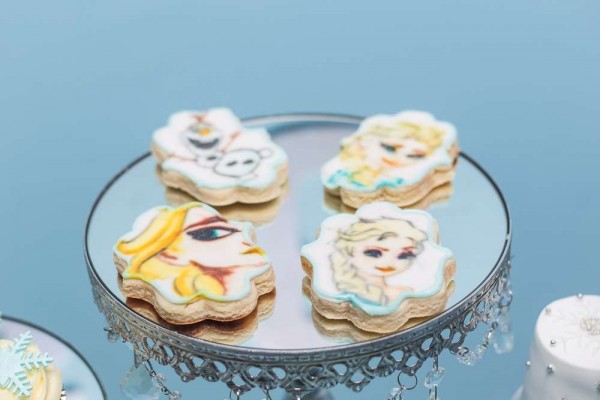 Frozen-Wonderland-Birthday-Party-Cookies