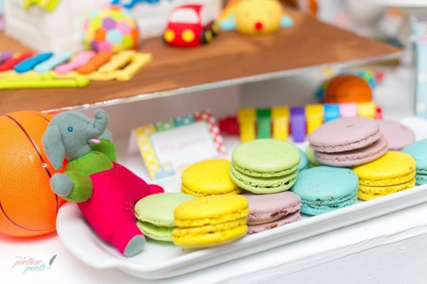 Toy-Box-Birthday-Celebration-Colored-Macarons