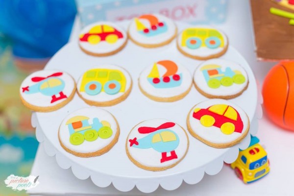 Toy-Box-Birthday-Celebration-Frosted-Cookies