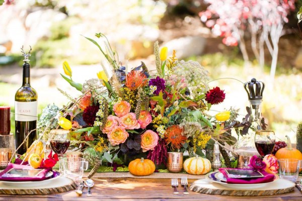 Colorful-Autumn-Outdoor-Party-Menus