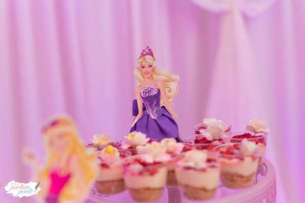 Barbie-Fashionista-Birthday-Bash-Treats
