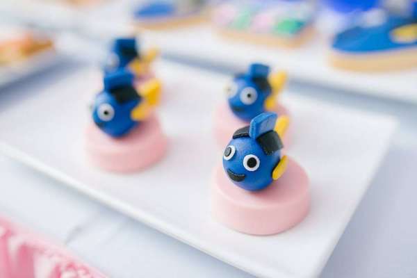 Finding-Dory-Pool-Party-Fish-Treats
