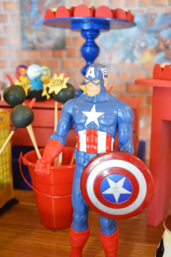 Ka-Pow-Superhero-Birthday-Captain-America