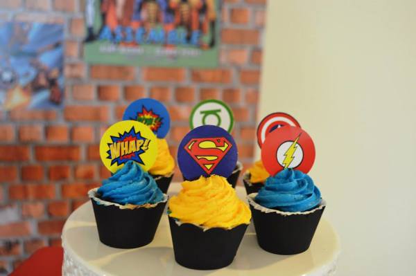 Ka-Pow-Superhero-Birthday-Colorful-Cupcakes