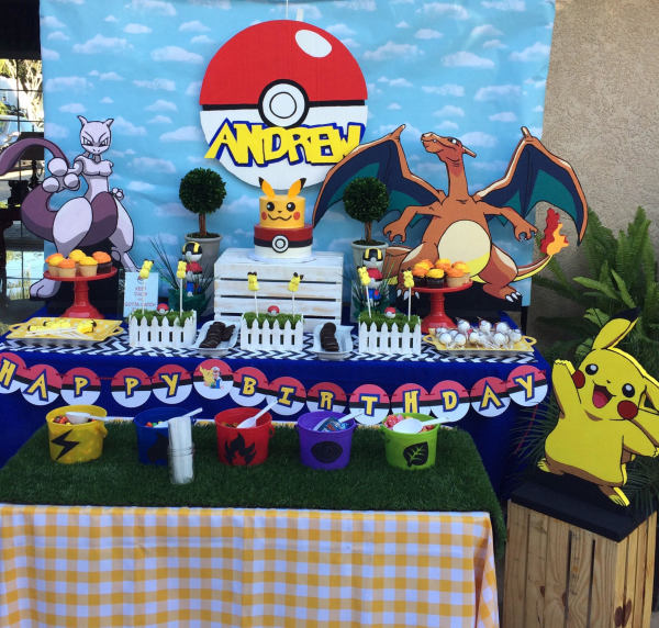 Classic-Pokemon-Go-Birthday-Snack-Table