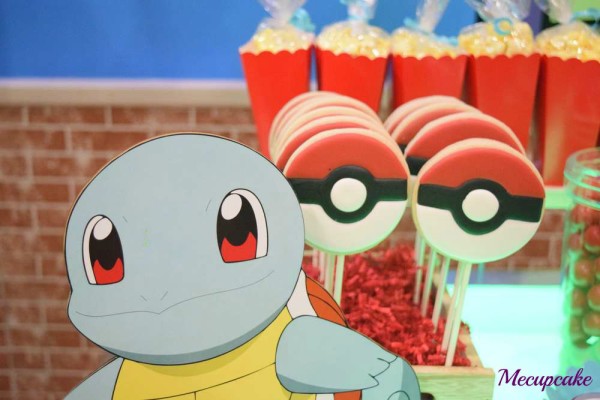 Radiant-Pokemon-Birthday-Party-Pokeball-Cookies