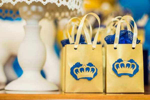 Blue-And-Yellow-Royal-Prince-Birthday-Gift-Bags