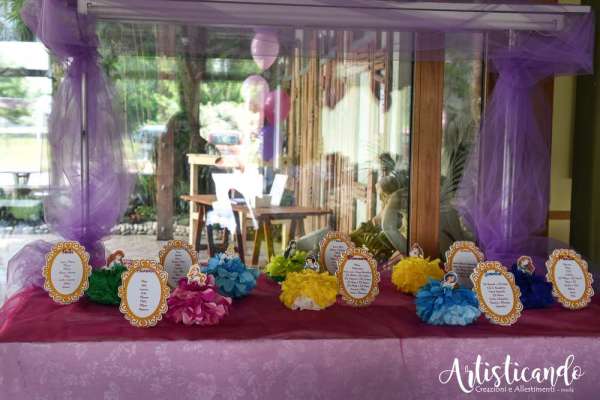 Magical-Pink-And-Purple-Twin-Celebration-Table-Plan