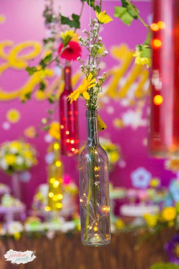 Magical-Tinkerbell-Party-Hanging-Bottles