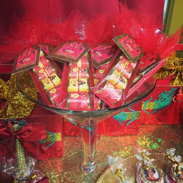 Royal-Elena-of-Avalor-Birthday-Party-Wrapped-Candies