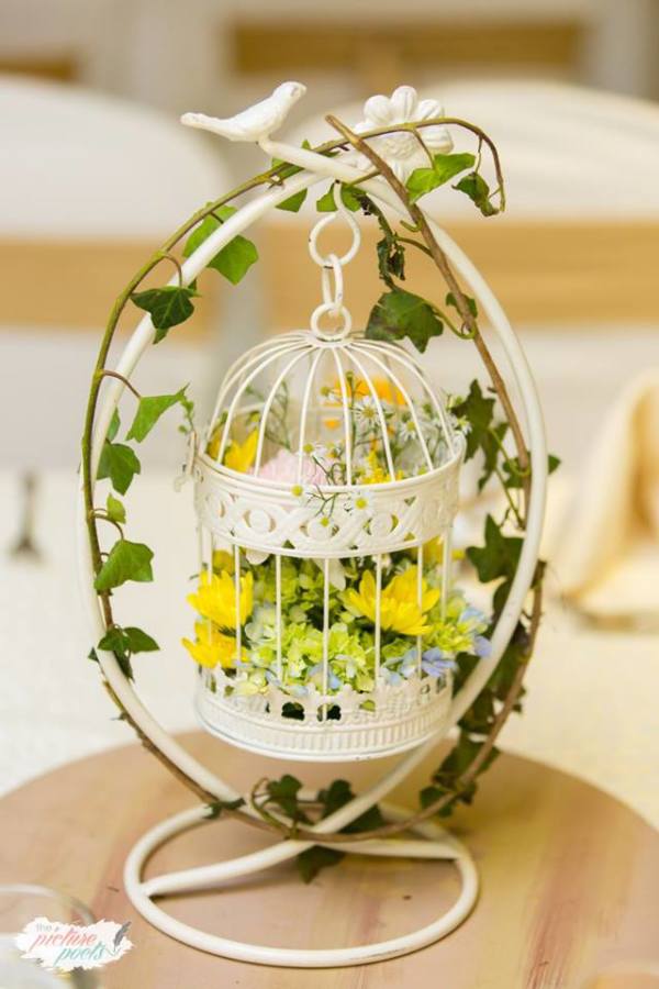 Whimsical-You-Are-My-Sunshine-Birthday-Birdcage