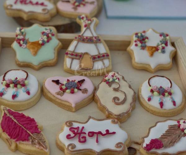 Outdoor-Bohemian-Chic-Party-Cookies