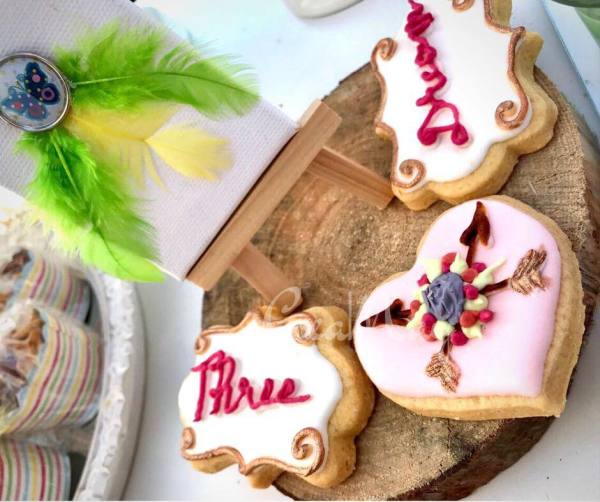 Outdoor-Bohemian-Chic-Party-Sugar-Cookies