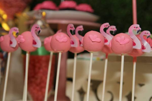 Tropical-Safari-Flamingo -Party-Cakepops
