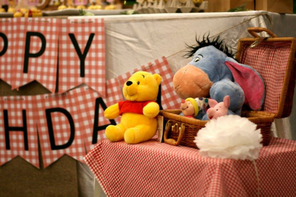 Winnie-The-Pooh-Bear-Birthday-Party-Stuffed-Toys