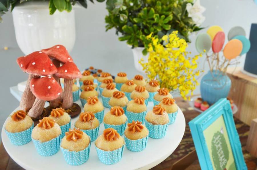 Colorful-Totoro-Birthday-Party-Snacks