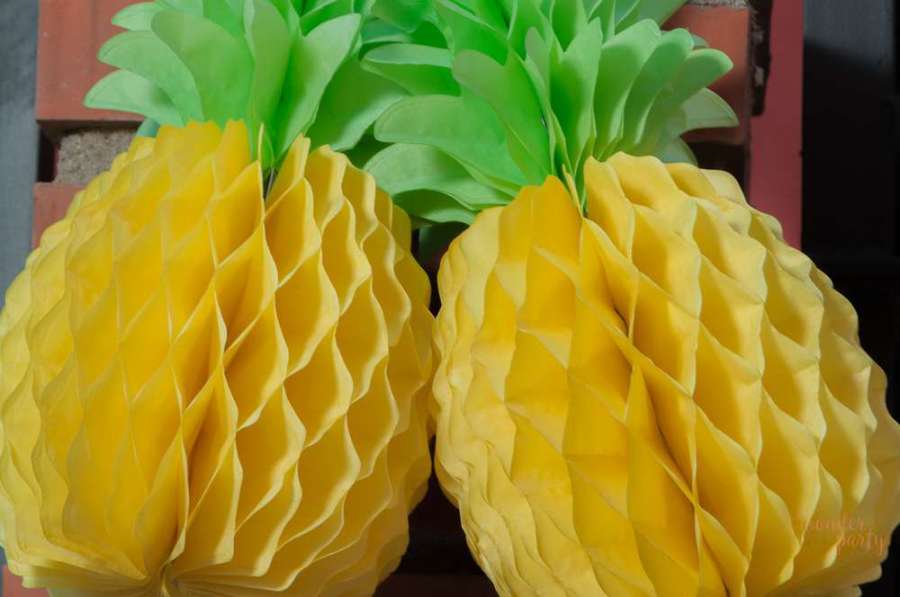 Moana-Tropical-Birthday-Party-Paper-Pineapple