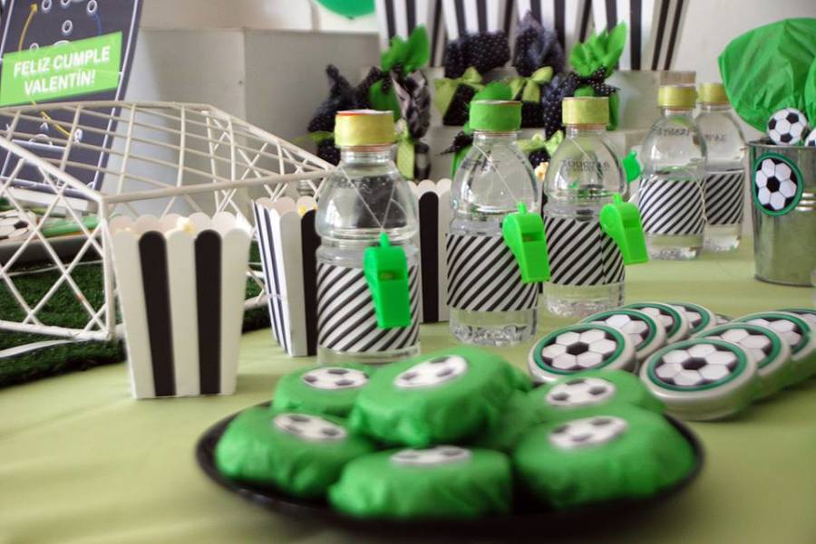 Soccer-Themed-Birthday-Celebration-Customized-Beverages
