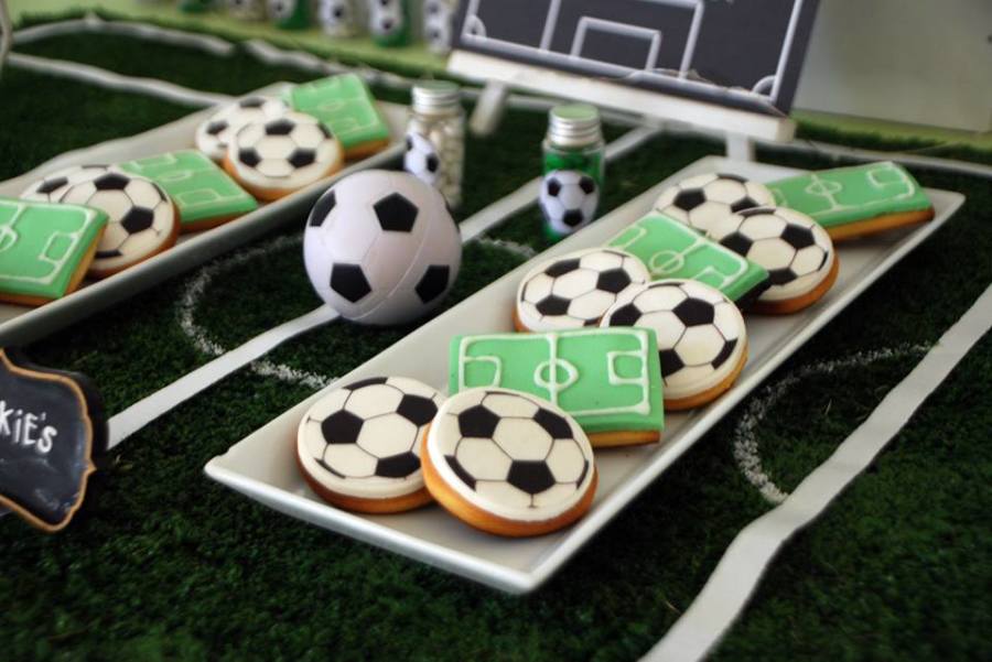 Soccer-Themed-Birthday-Celebration-Sugar-Cookies