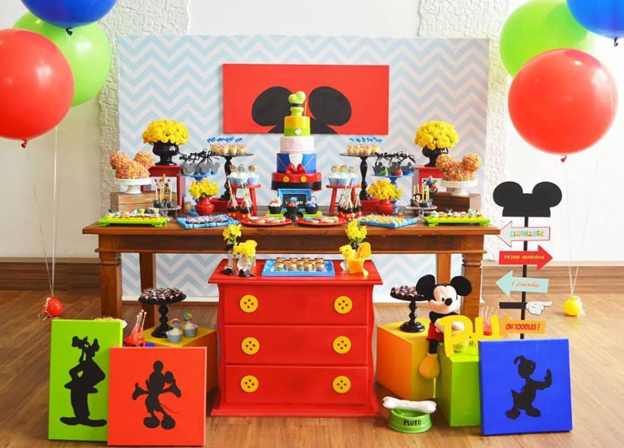 Mickey-Mouse-First-Birthday-Adventure-Dessert-Station