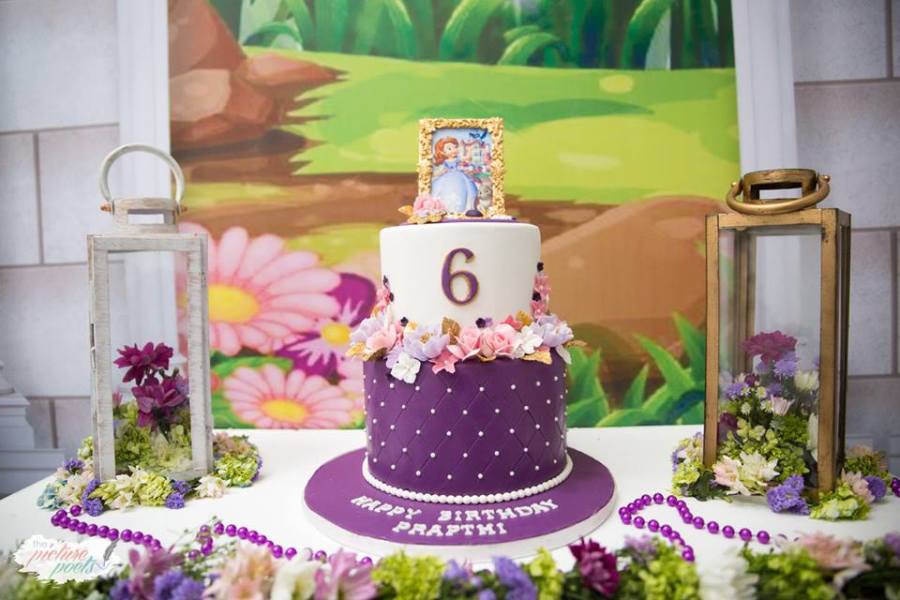 Royal-Princess-Sophia-Birthday-Party-Cake