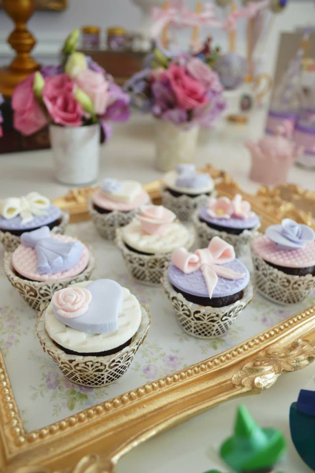 princess sofia party cupcakes